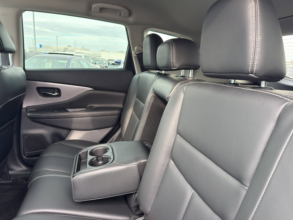 Certified 2024 Nissan Murano SV w/ SV Midnight Edition Package image 33