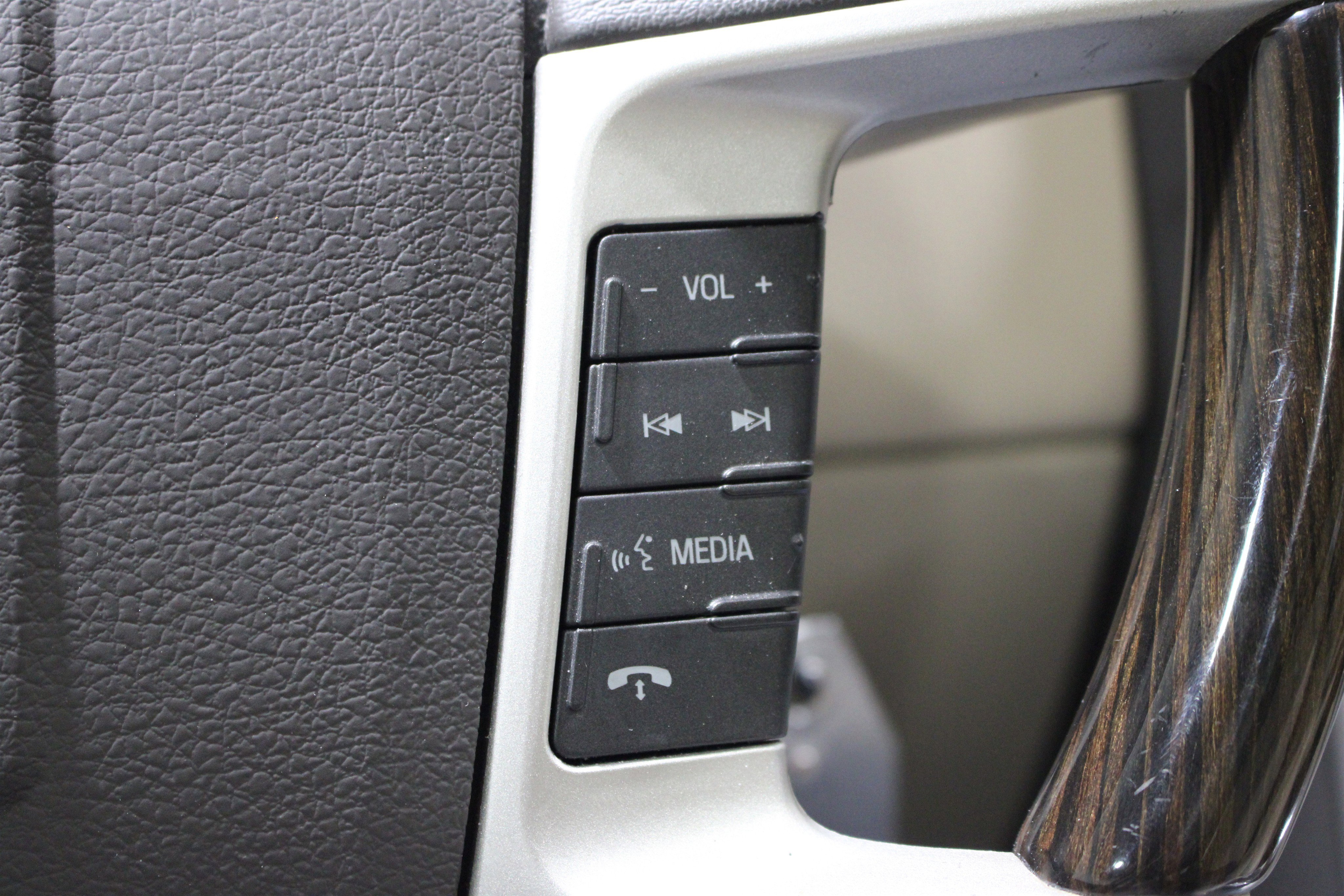 Used 2008 Lincoln MKX AWD image 13