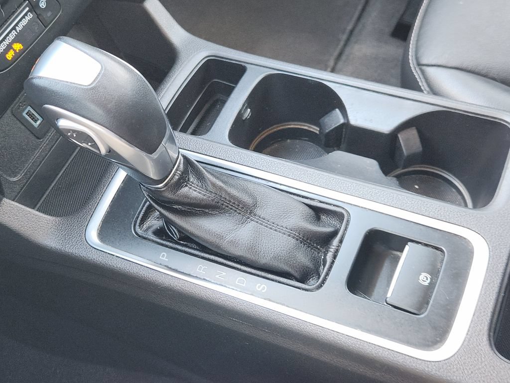 Used 2019 Ford Escape Titanium FWD image 20