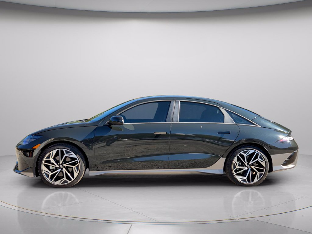 Used 2024 Hyundai Ioniq 6 SEL AWD/4WD image 3
