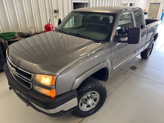 Used 2007 Chevrolet Silverado 2500 LT w/ Heavy-Duty Power Package AWD/4WD image 22