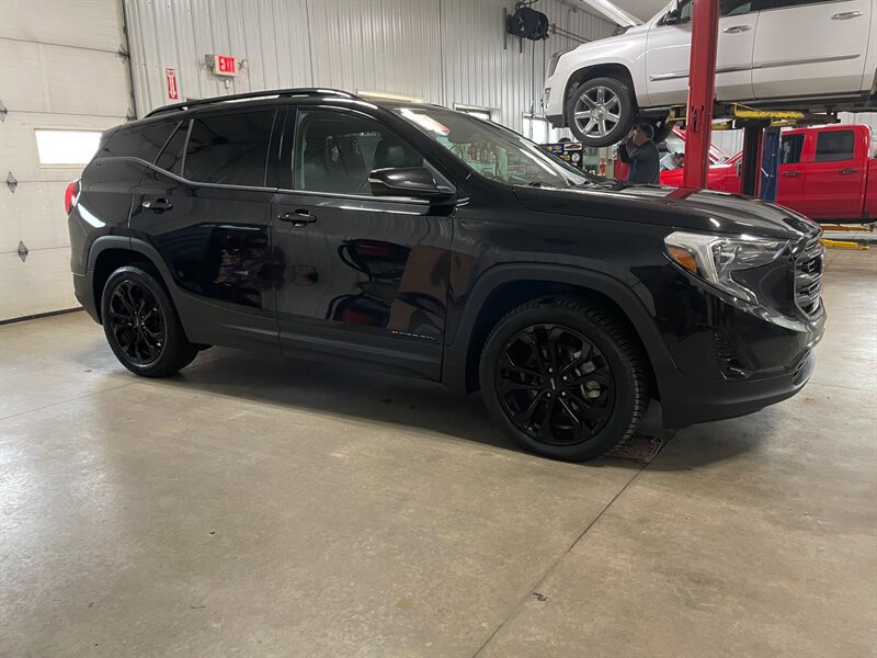 Used 2019 GMC Terrain SLT w/ Preferred Package image 5