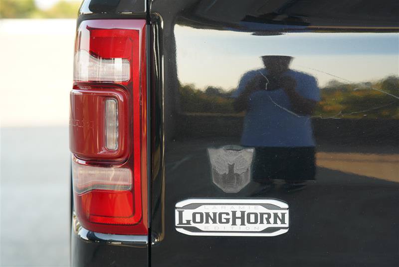 Used 2019 RAM 1500 Limited AWD/4WD image 39