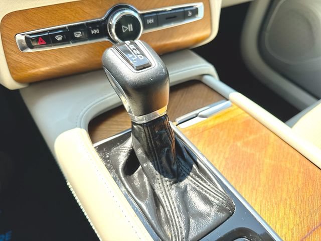 Used 2019 Volvo XC90 T6 Inscription w/ Luxury Package AWD/4WD image 16