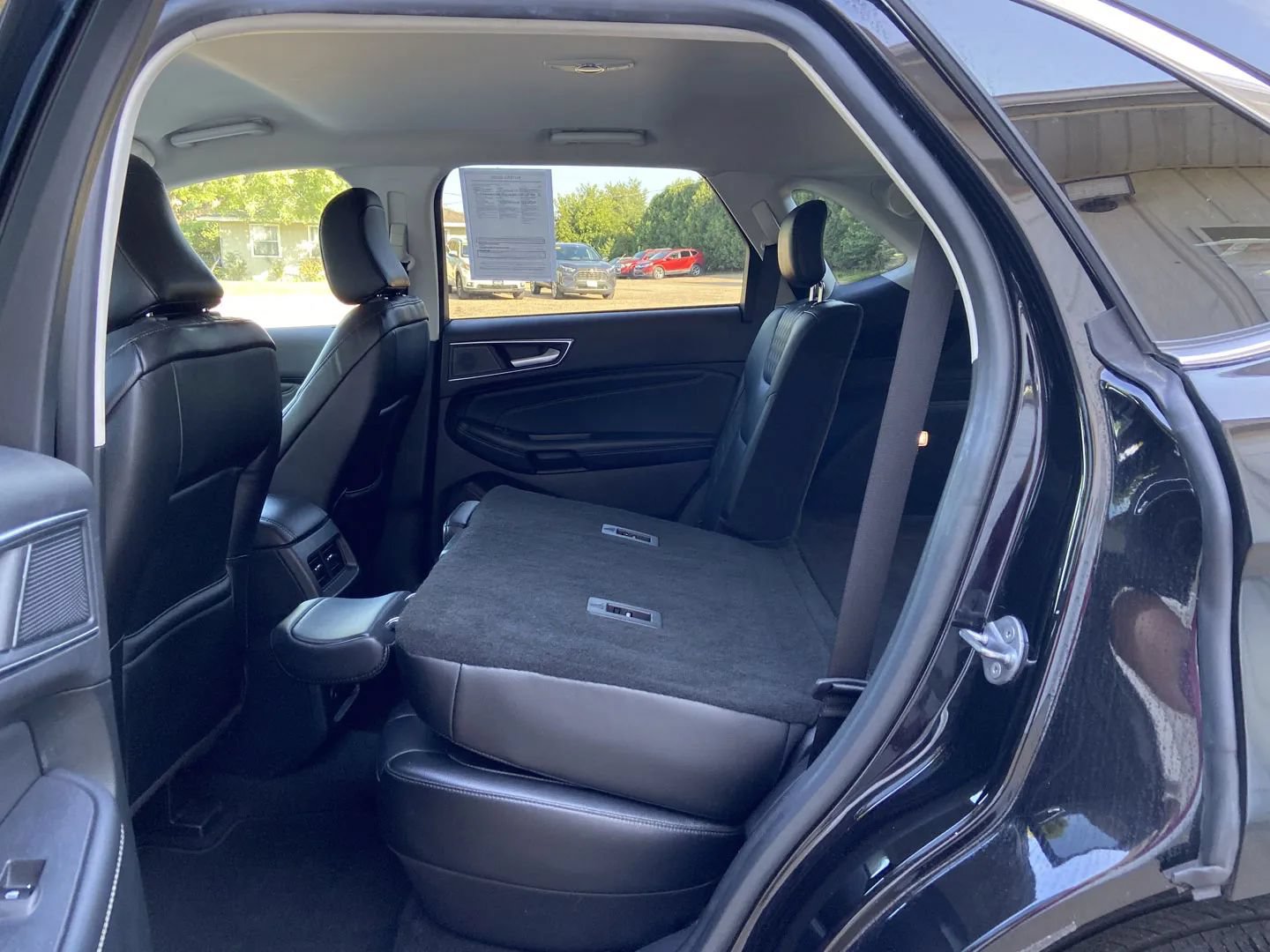 Used 2024 Ford Edge Titanium AWD/4WD image 25
