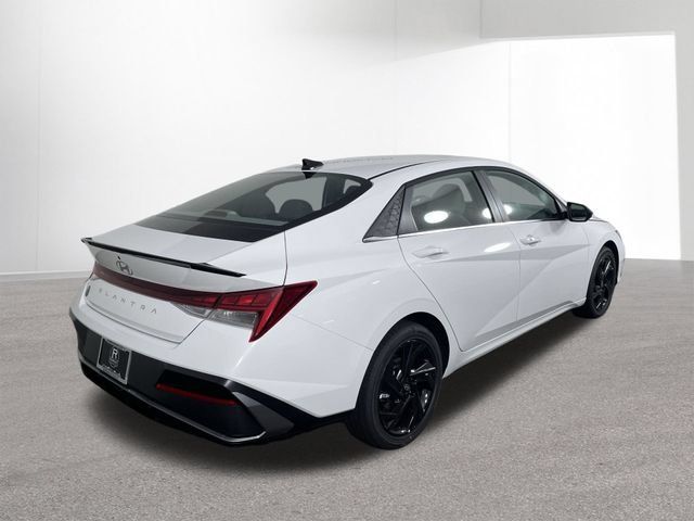 New 2026 Hyundai Elantra SEL Sport Premium FWD image 12