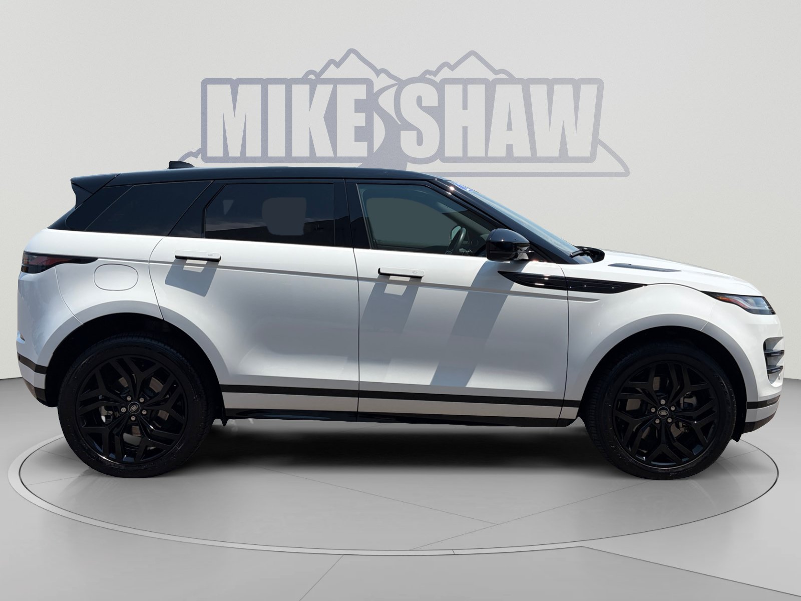 Used 2023 Land Rover Range Rover Evoque R-Dynamic SE AWD/4WD image 6