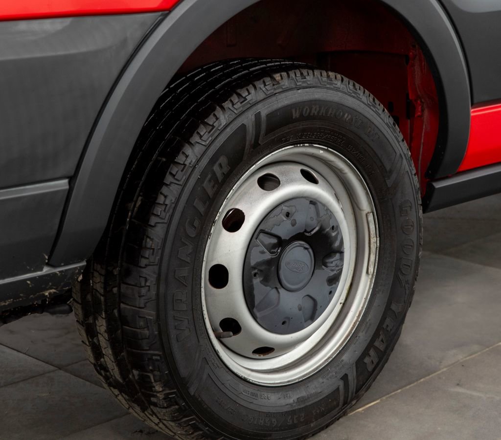 Used 2016 Ford Transit 350 XL image 13