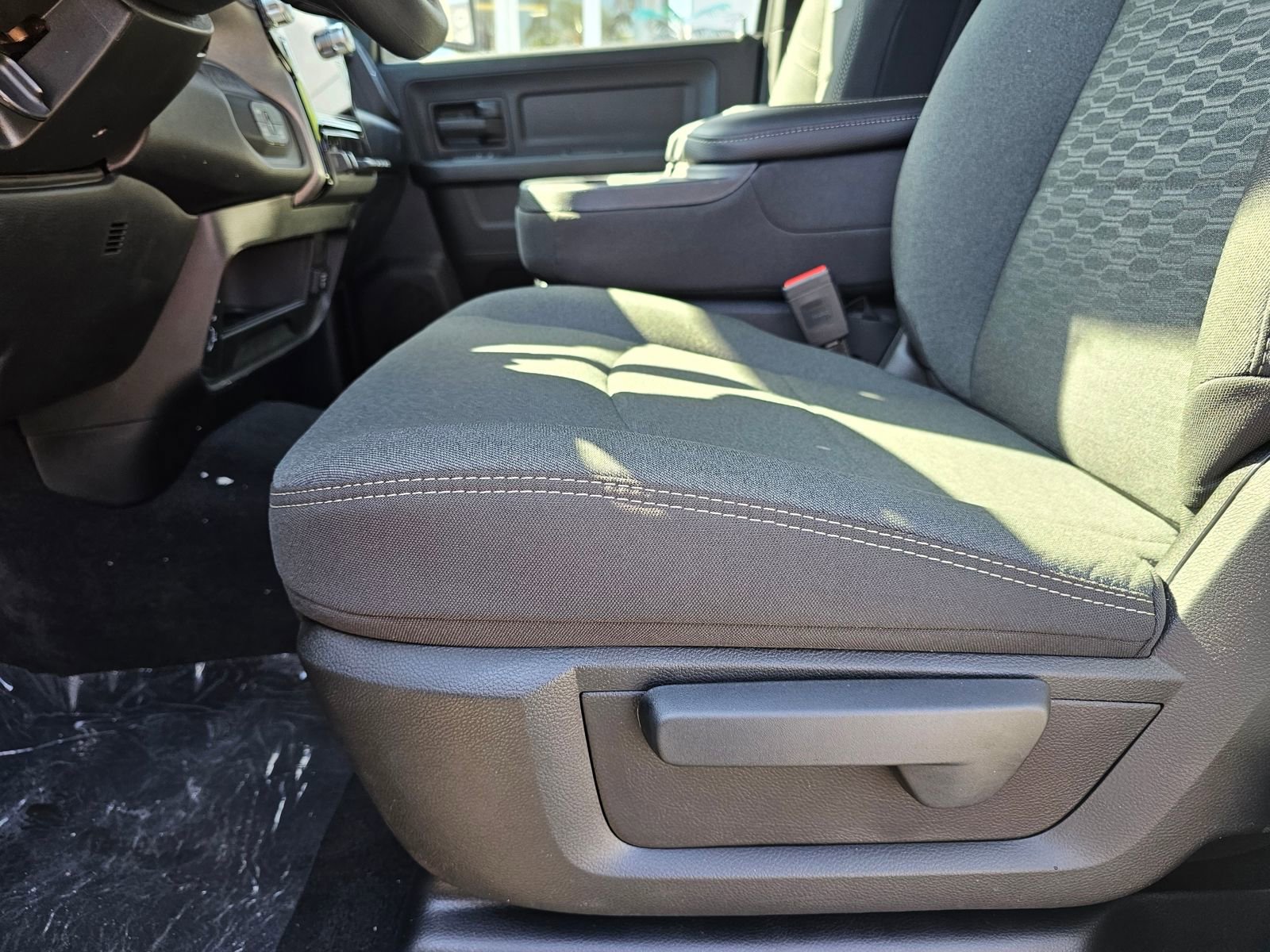 New 2026 RAM 2500 Tradesman image 21