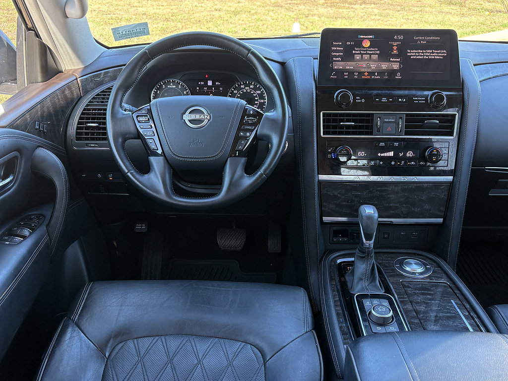 Used 2021 Nissan Armada Platinum RWD image 11