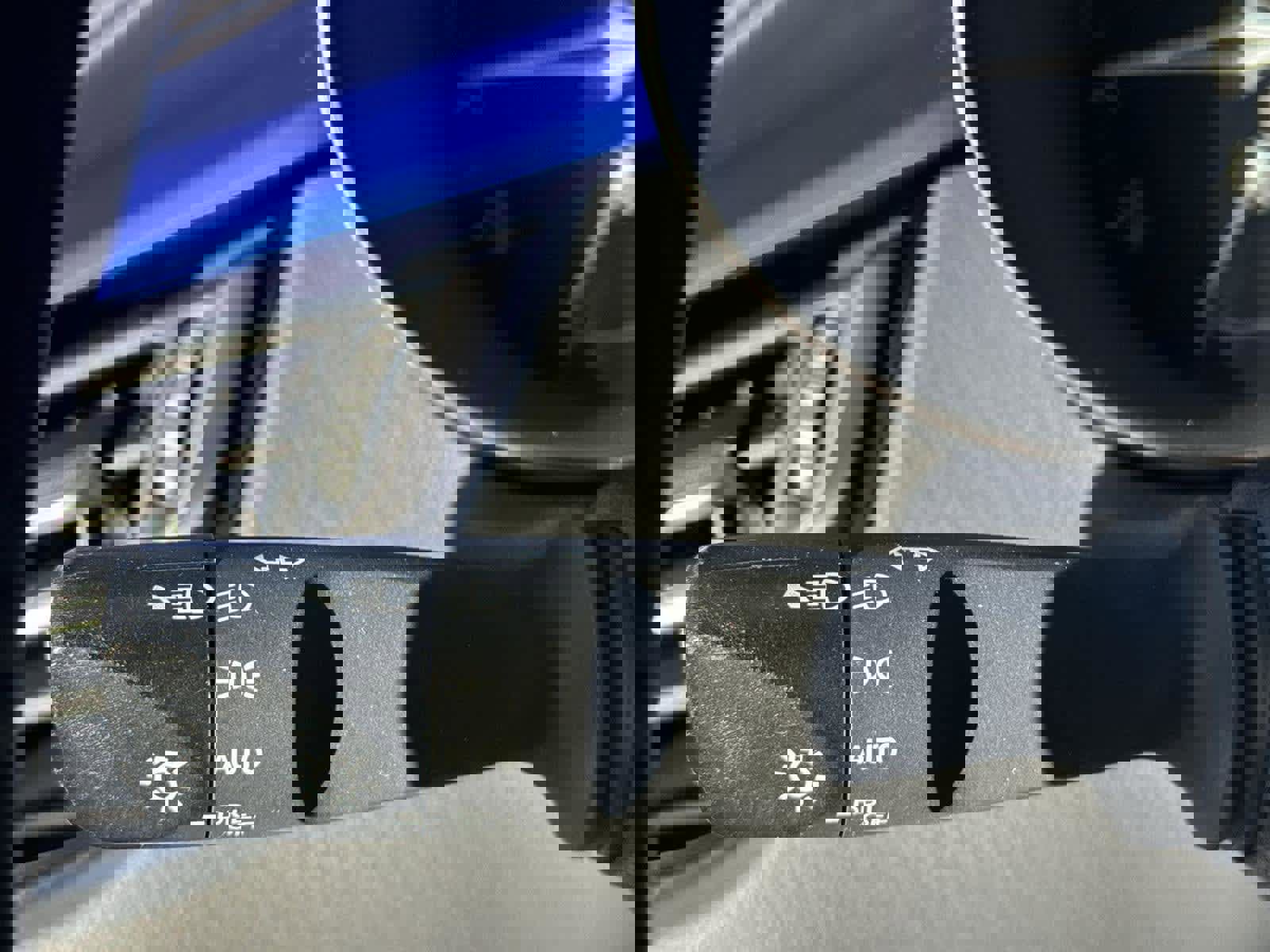 Used 2021 Toyota C-HR XLE image 20