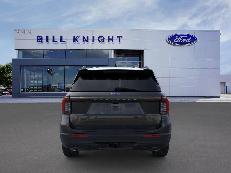 New 2026 Ford Explorer Active image 5