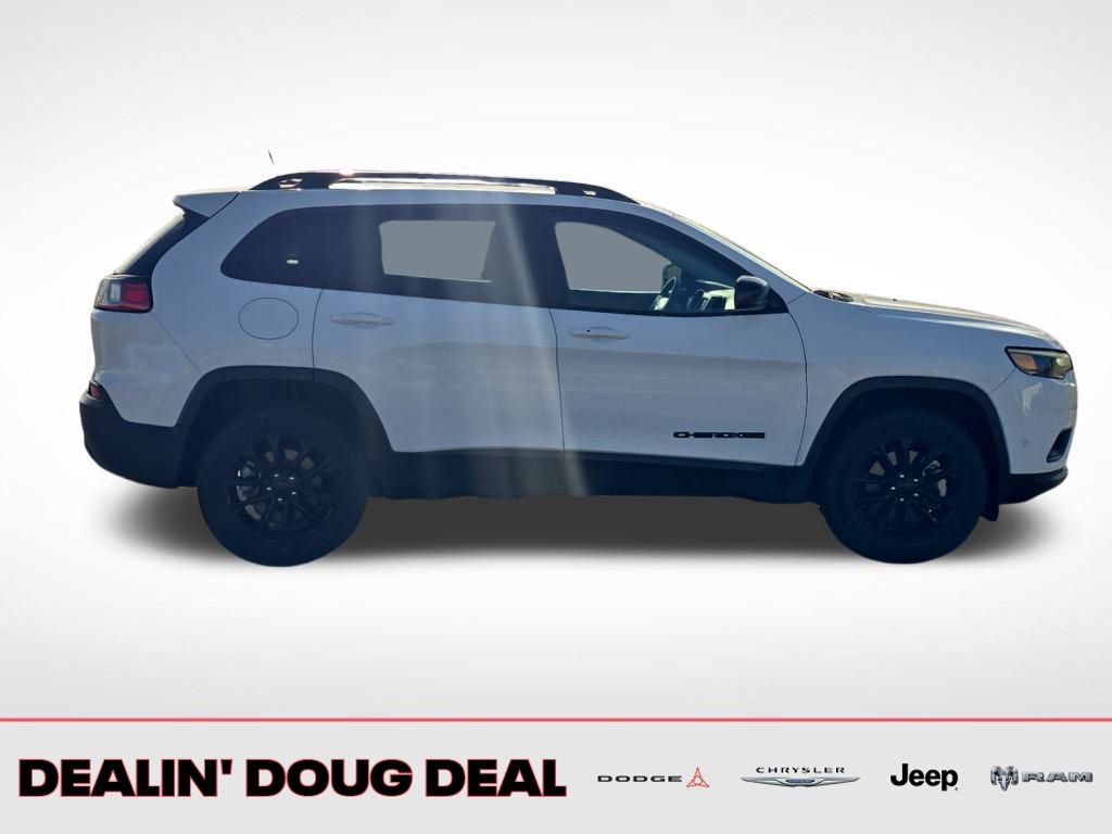 Used 2023 Jeep Cherokee Altitude Lux AWD/4WD image 7