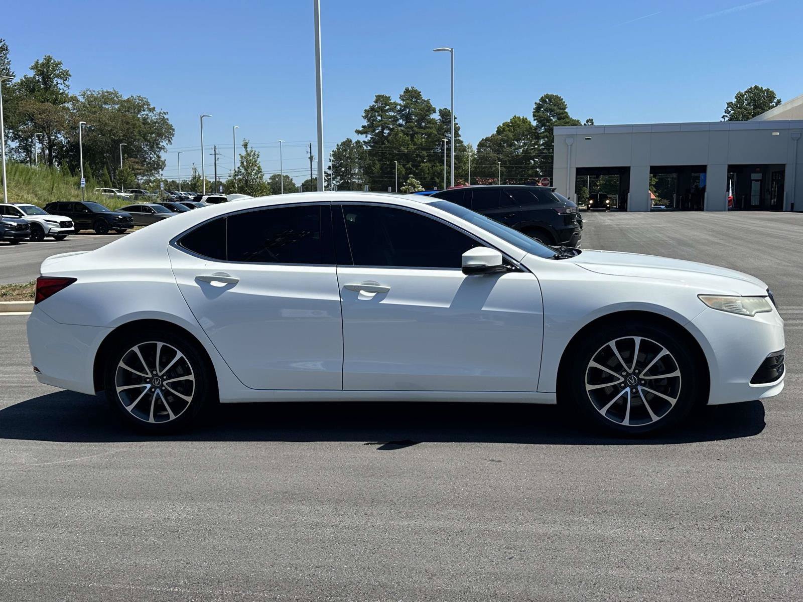 Used 2016 Acura TLX w/ Technology Package FWD image 27