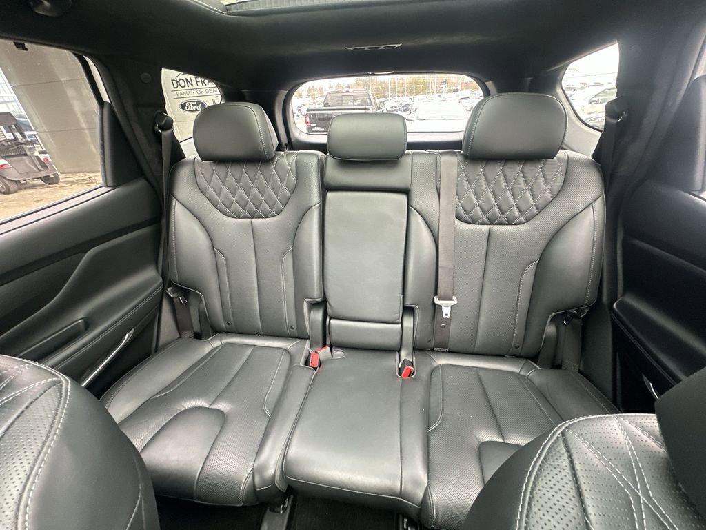 Used 2022 Hyundai Santa Fe Calligraphy image 13