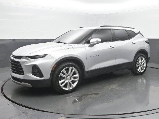 Used 2020 Chevrolet Blazer LT w/ Sound & Technology Package AWD/4WD image 3