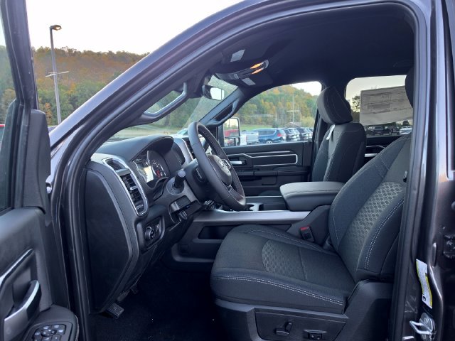New 2027 RAM 2500 Big Horn AWD/4WD image 14