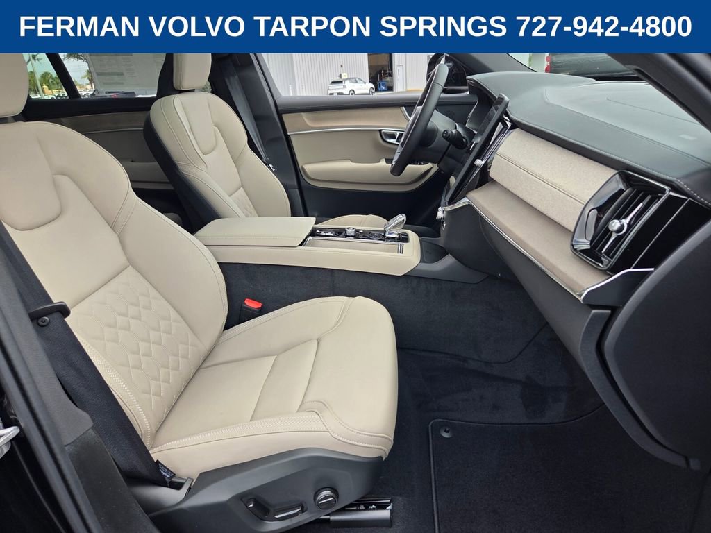New 2026 Volvo XC90 B6 Plus w/ Protection Package Premier image 20
