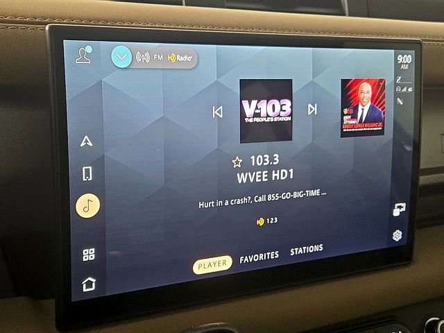 Used 2025 Land Rover Defender 110 V8 image 19