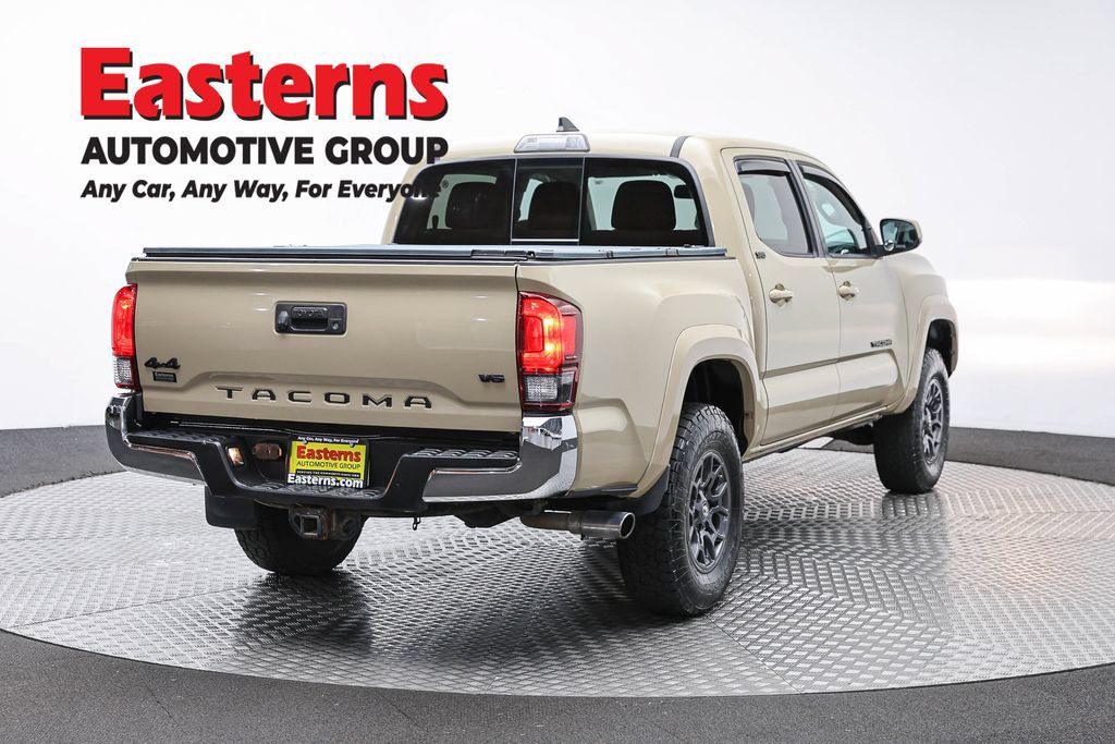 Used 2018 Toyota Tacoma SR5 AWD/4WD image 5
