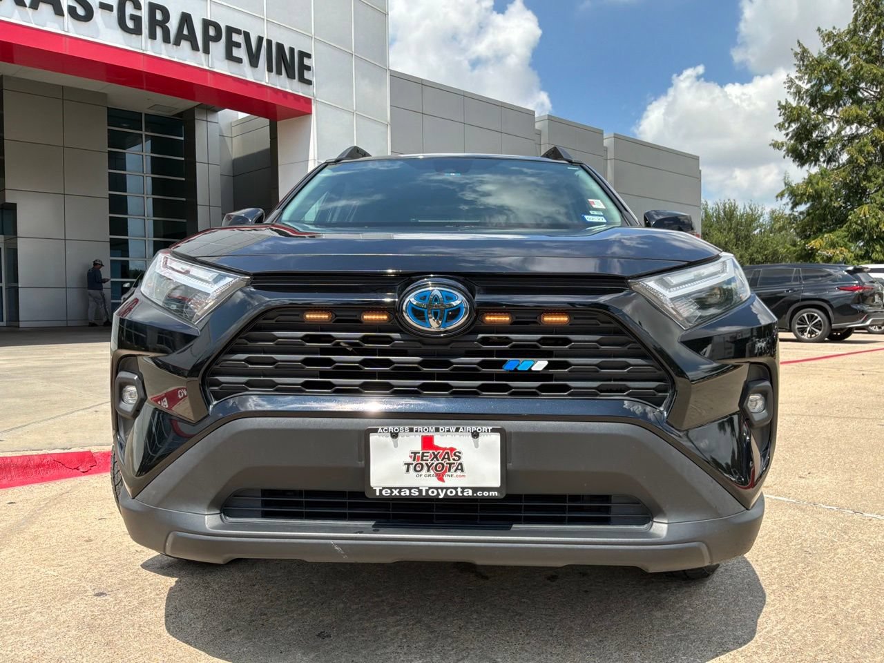 Used 2024 Toyota RAV4 AWD Hybrid image 3