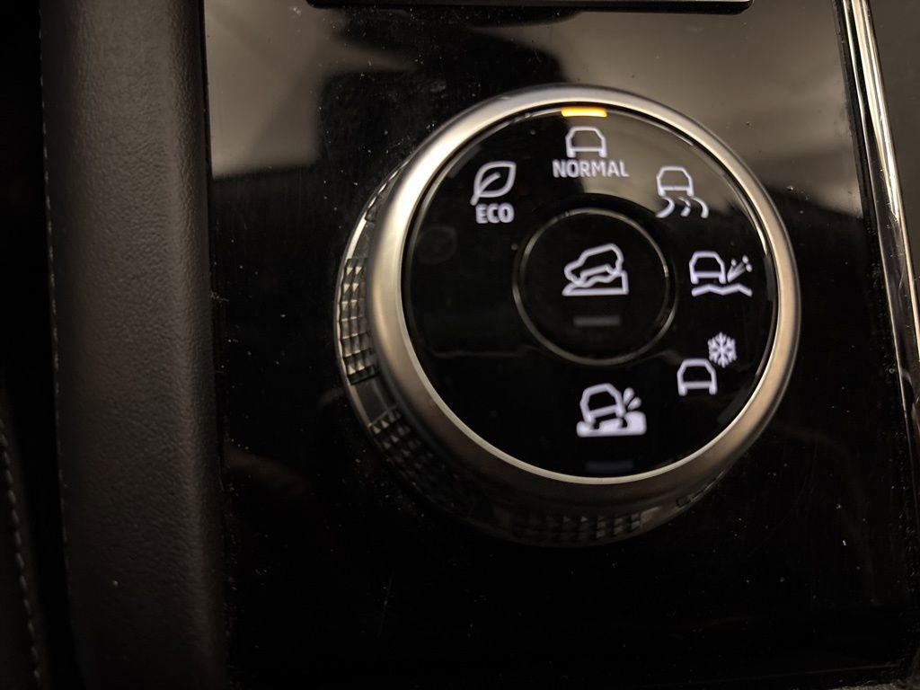 Used 2024 Mitsubishi Outlander SE image 20