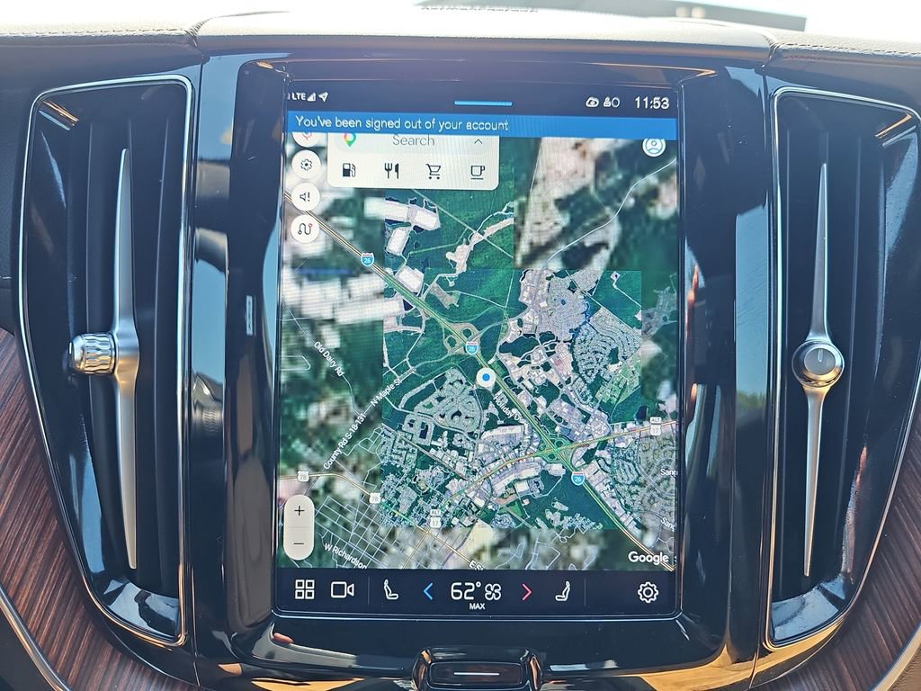 Used 2023 Volvo XC60 B5 Ultimate w/ Protection Package Premier image 26