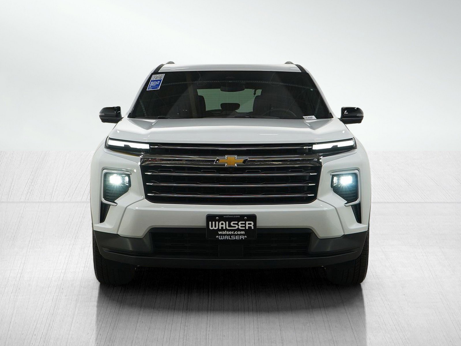 Used 2024 Chevrolet Traverse LT image 8