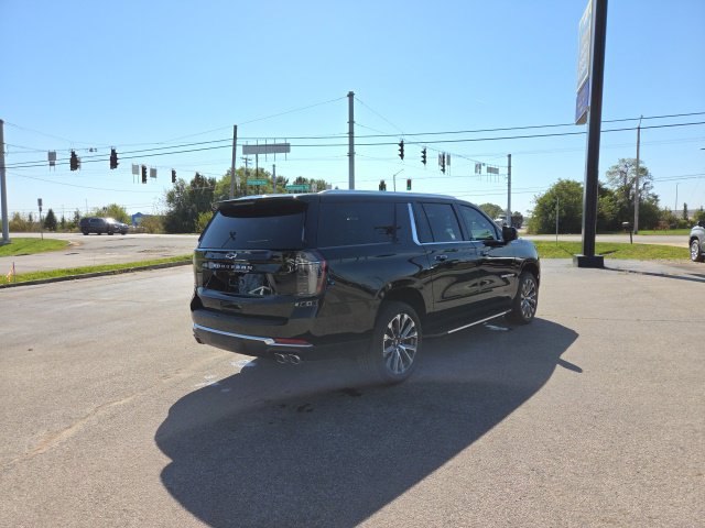 Used 2026 Chevrolet Suburban High Country w/ Sun And Tow Package AWD/4WD image 6