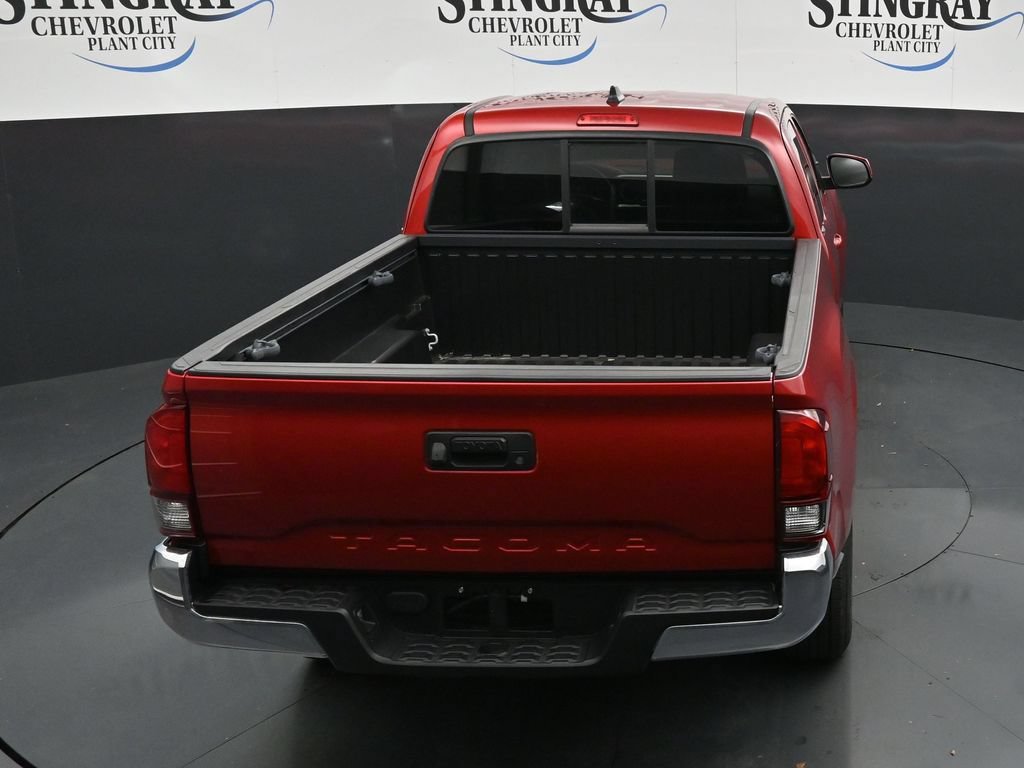 Used 2022 Toyota Tacoma SR5 RWD image 23