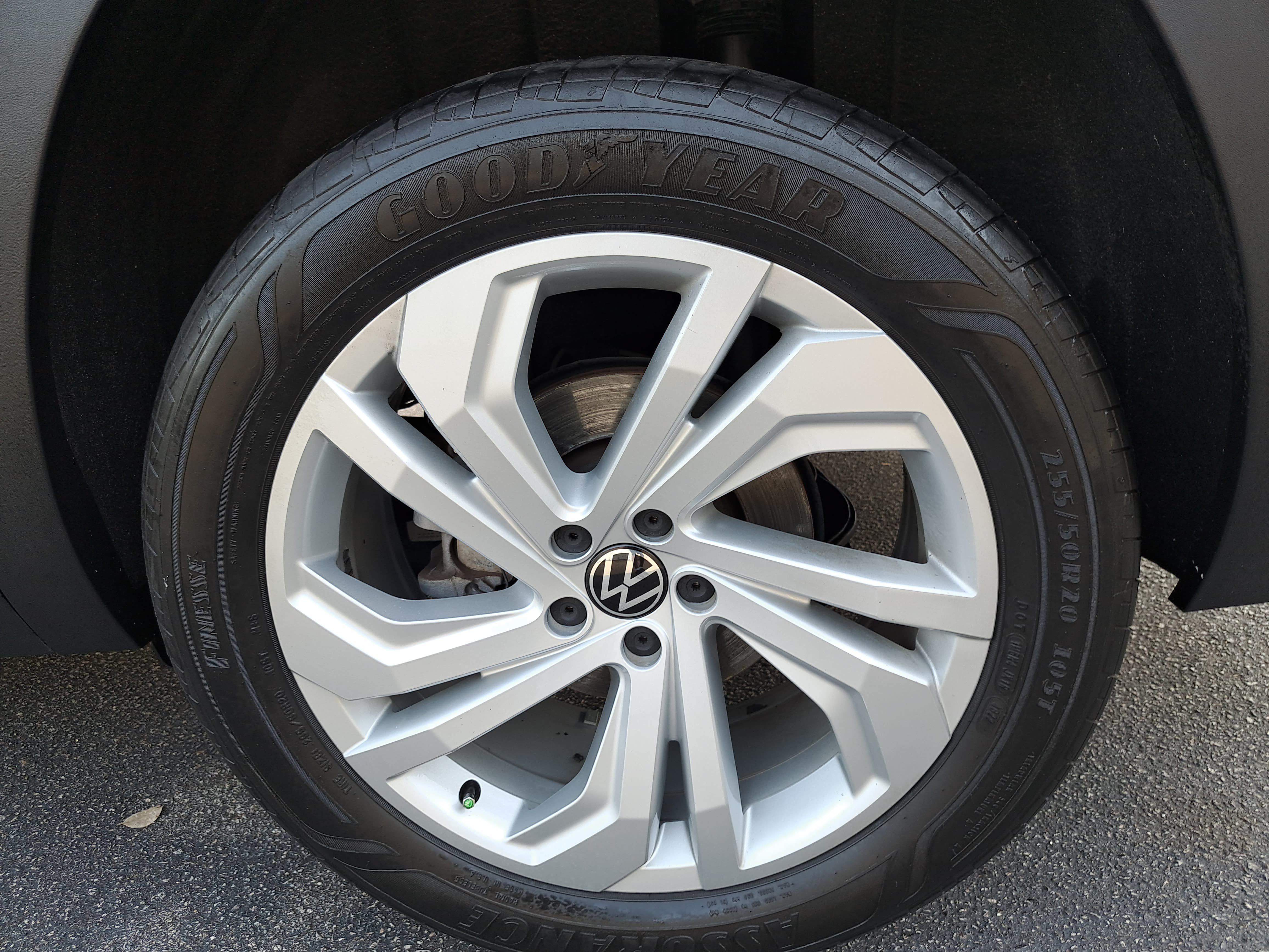 Used 2022 Volkswagen Atlas SE AWD/4WD image 33