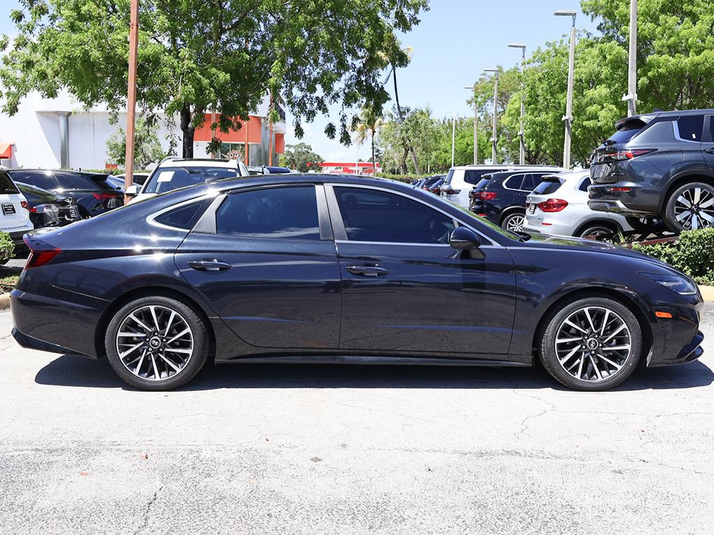Used 2023 Hyundai Sonata Limited w/ Cargo Package FWD image 18