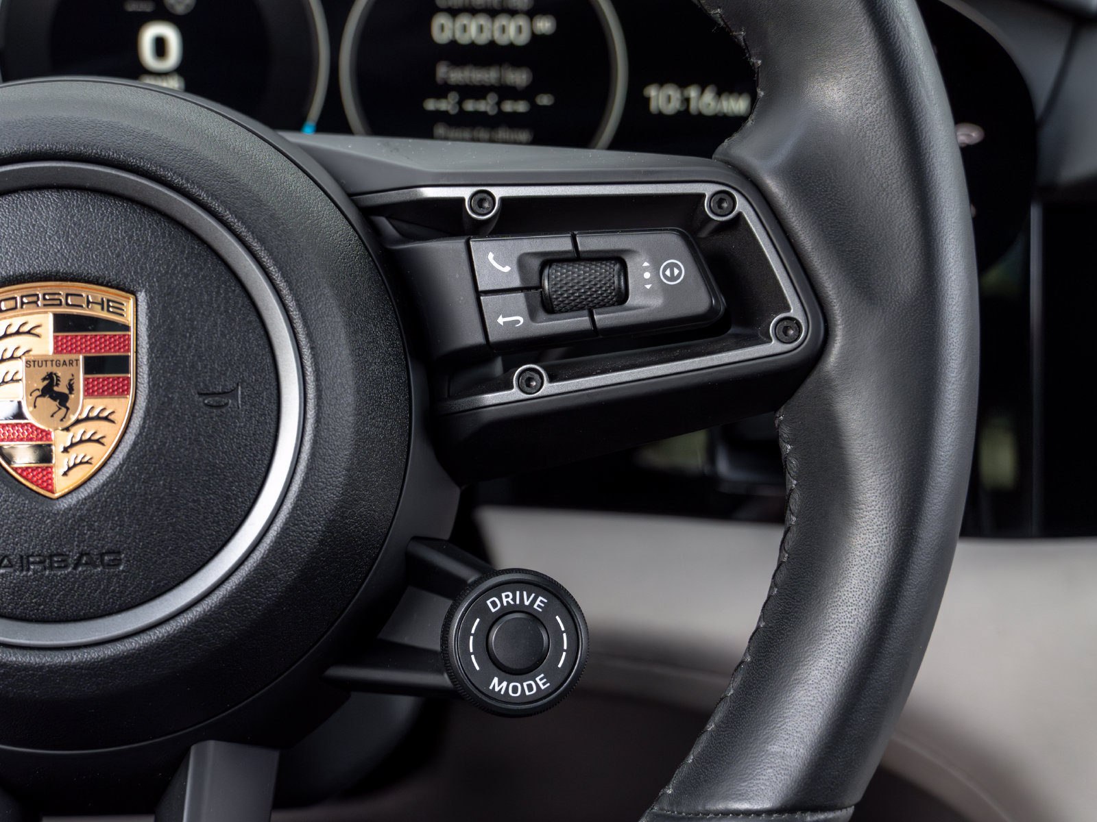 Certified 2025 Porsche Taycan 4S AWD/4WD image 30
