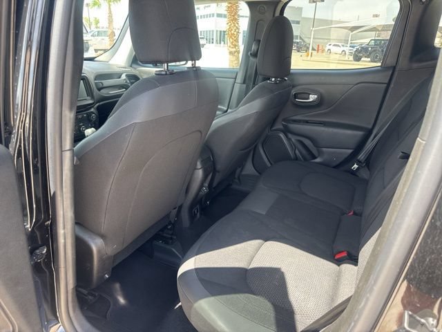 Certified 2020 Jeep Renegade Altitude AWD/4WD image 9