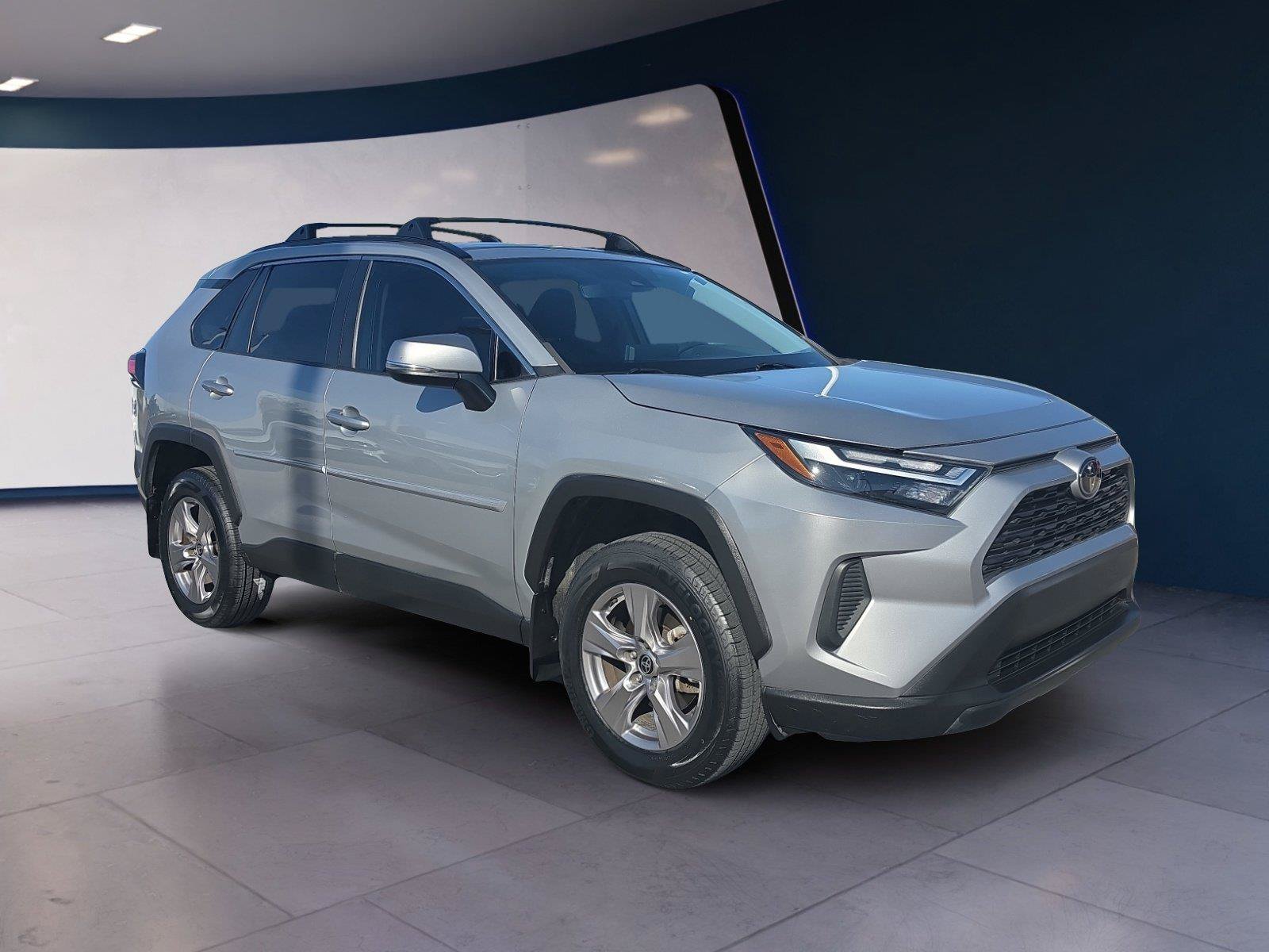 Used 2023 Toyota RAV4 XLE w/ Convenience Package FWD image 7