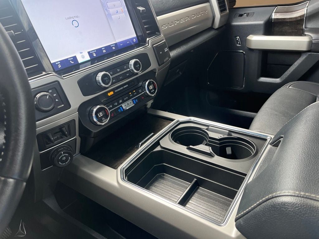 Used 2022 Ford F350 Lariat w/ Lariat Ultimate Package AWD/4WD image 32