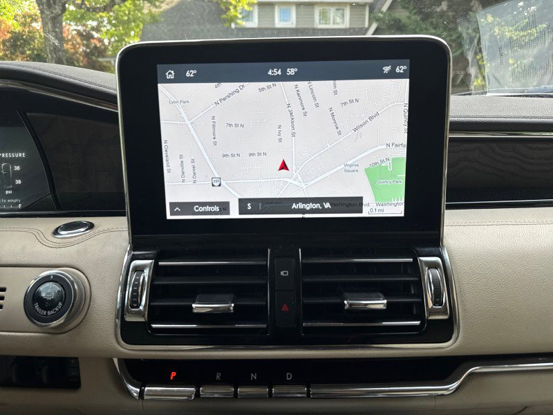 Used 2021 Lincoln Navigator L Reserve w/ Luxury Package AWD/4WD image 23