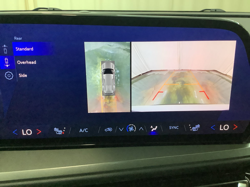 Used 2024 Chevrolet Traverse LT w/ LPO, Floor Liner Package image 18