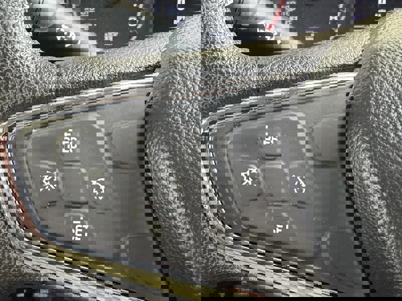 Used 2019 Chevrolet Cruze LT image 22