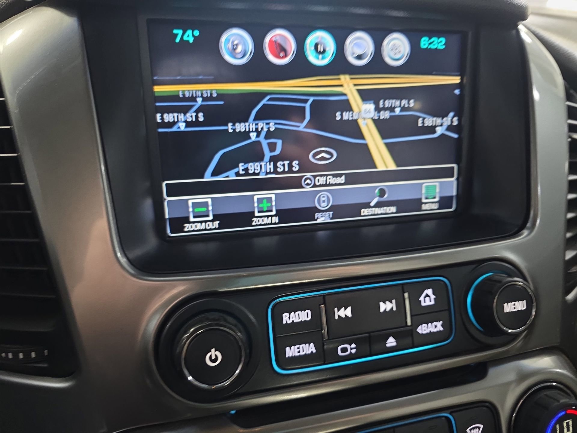 Used 2016 Chevrolet Tahoe LTZ AWD/4WD image 22