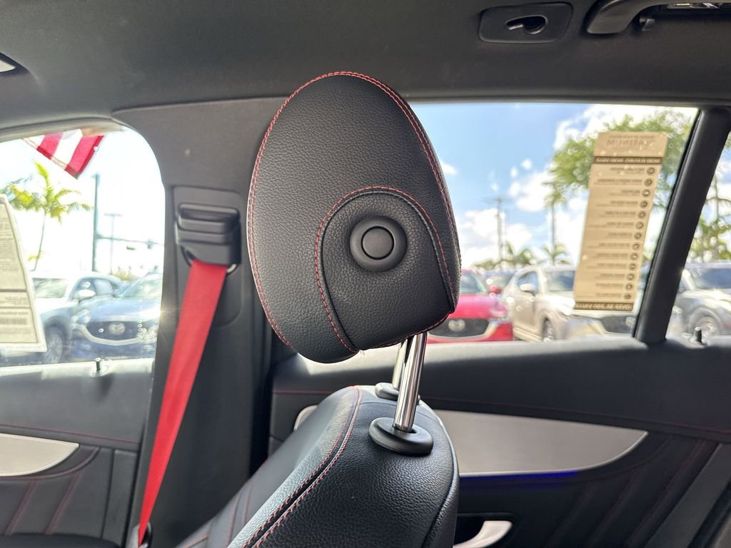 Used 2022 Mercedes-Benz GLC 43 AMG 4MATIC image 16