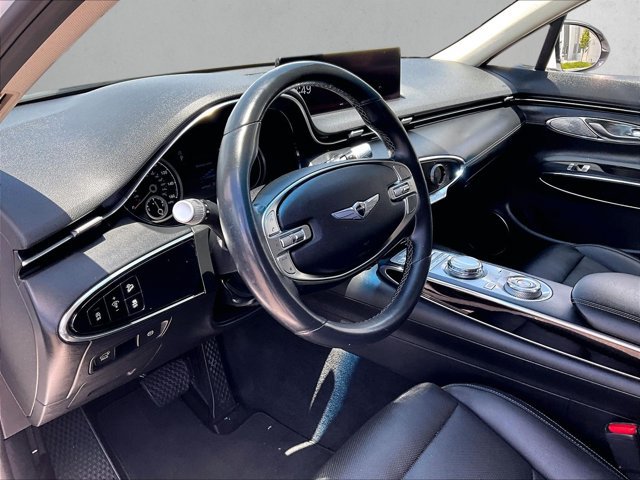 Used 2022 Genesis GV70 2.5T AWD/4WD image 14