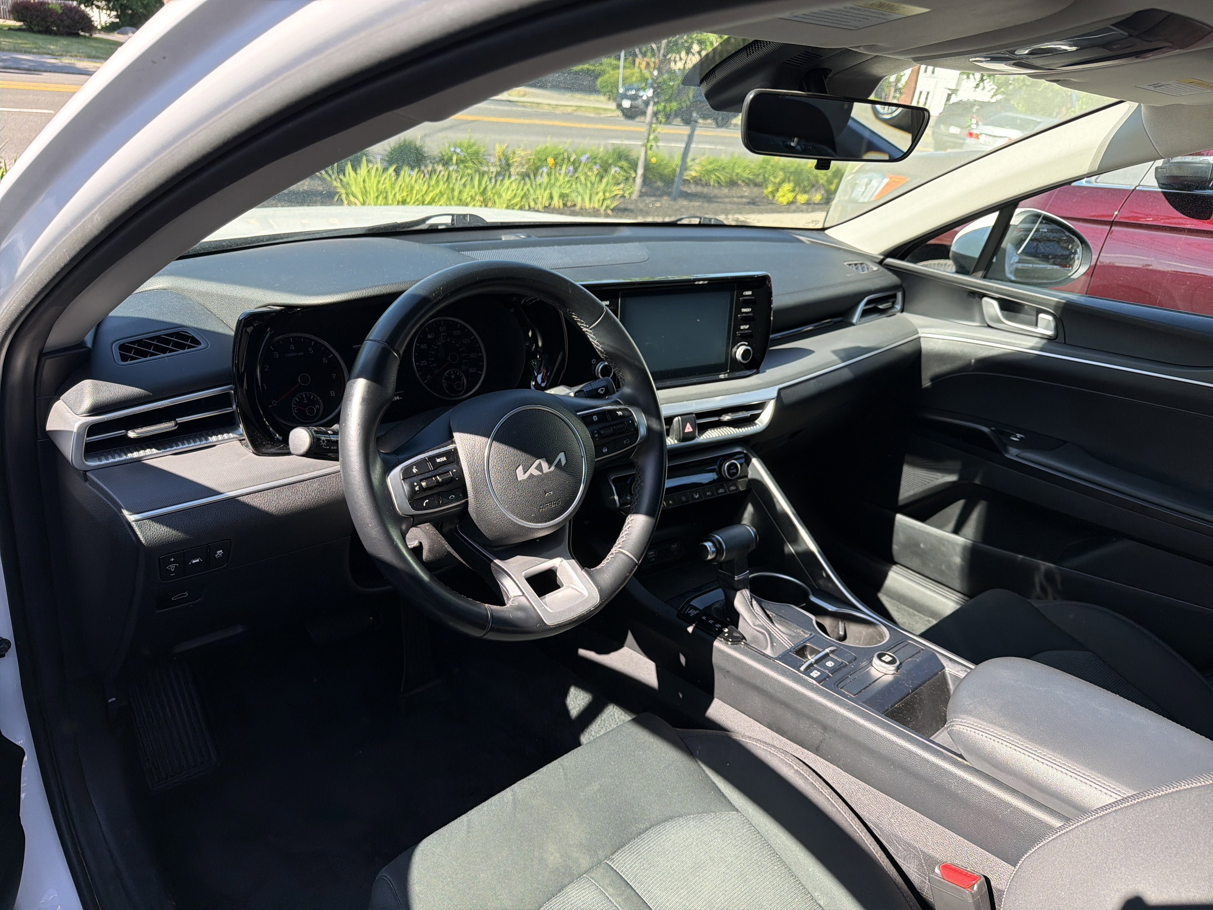 Used 2022 Kia K5 LXS AWD/4WD image 8