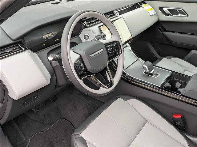 Used 2026 Land Rover Range Rover Velar S AWD/4WD image 3