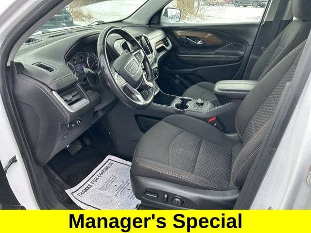 Used 2020 GMC Terrain SLE w/ Driver Convenience Package AWD/4WD image 11