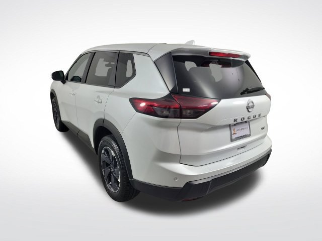 Used 2024 Nissan Rogue SV FWD image 30