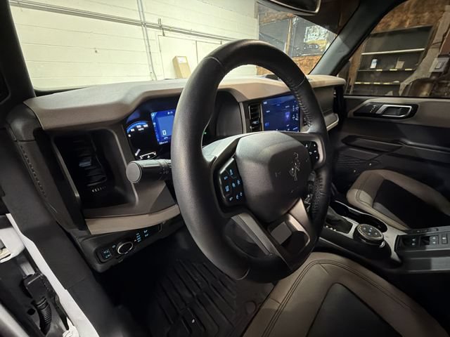 Used 2024 Ford Bronco Wildtrak AWD/4WD image 11