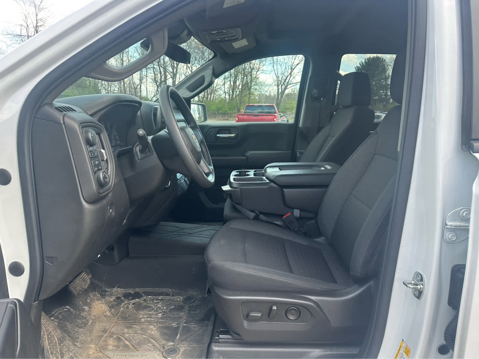 Used 2024 Chevrolet Silverado 1500 Custom w/ LPO, Dark Essentials Package image 9