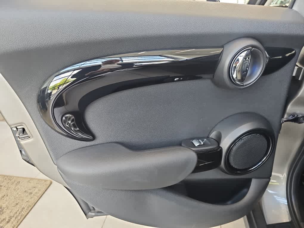 Used 2020 MINI Cooper S FWD image 23