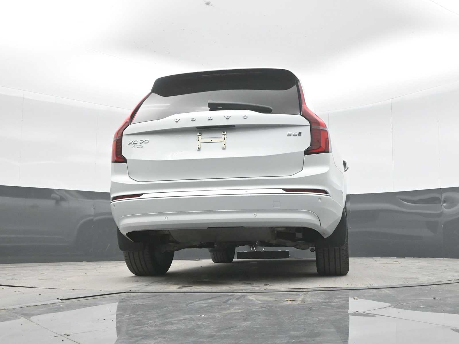 Used 2026 Volvo XC90 B6 Ultra w/ Protection Package AWD/4WD image 46